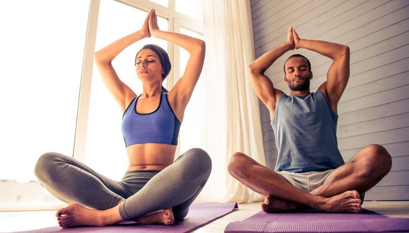 Si eres principiante en la práctica de yoga, estos consejos son para ti