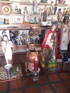 Maduro también tiene sus brujos y celebra rituales desde Miraflores