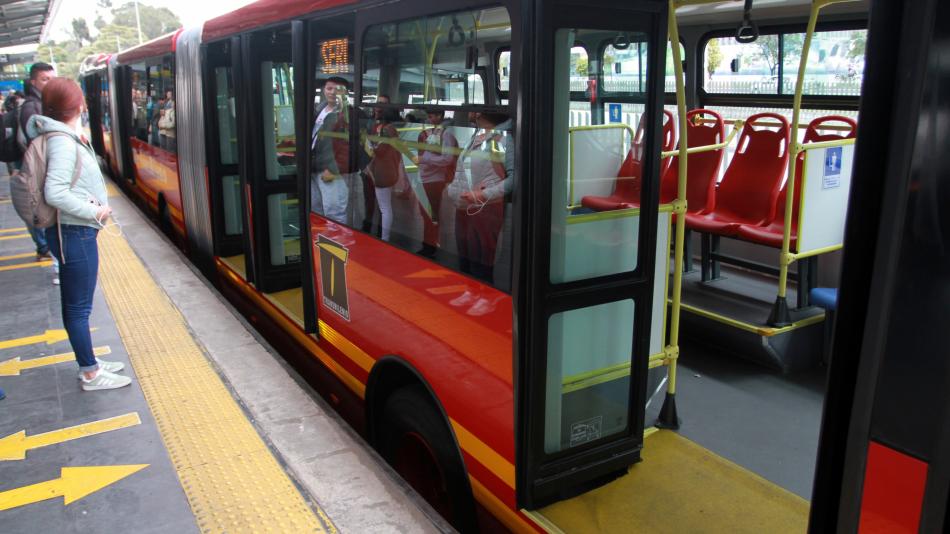 Por manifestaciones Transmilenio operará hasta las 10 pm