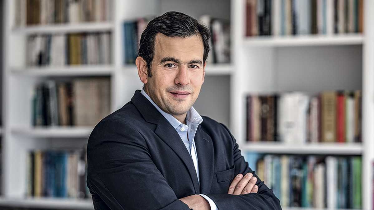 Rodrigo Lara oficializó su precandidatura a la Presidencia