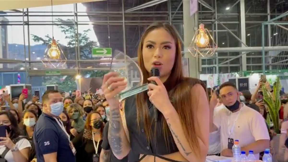 Epa Colombia fue la empresaria que vendió más productos en ExpoBelleza Medellín