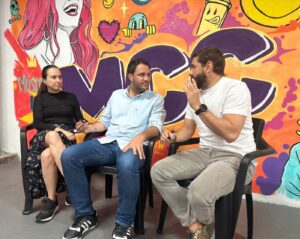 Juan David Valderrama habló de deserción escolar, innovación y derecho laboral en Medellín