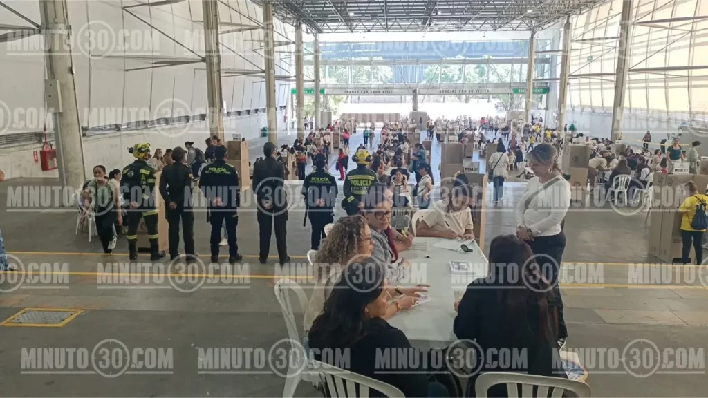 Misiones internacionales cierran filas con la Registraduría: Avalan elecciones y cuestionan narrativa de «fraude» por parte Petro