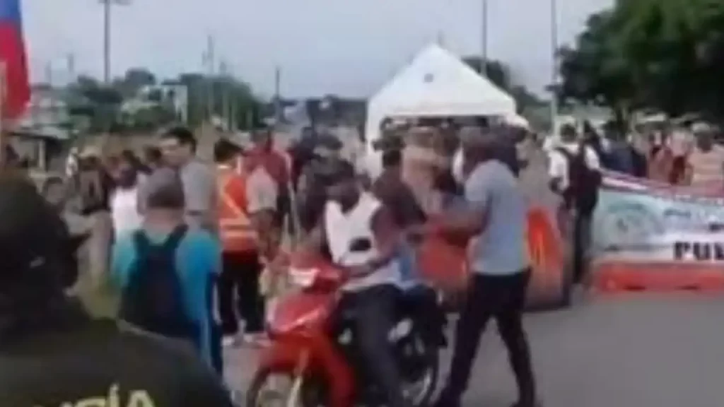 Reabren la vía Panamericana tras protesta de trabajadores