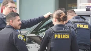 ¡Corrieron por su vida! Un muerto y un herido de gravedad deja tiroteo en Zona Fan en California