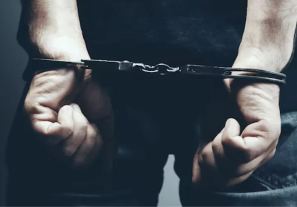 ¡El colmo! Tenía casa por cárcel, portaba brazalete del Inpec y lo agarraron robando en Teusaquillo