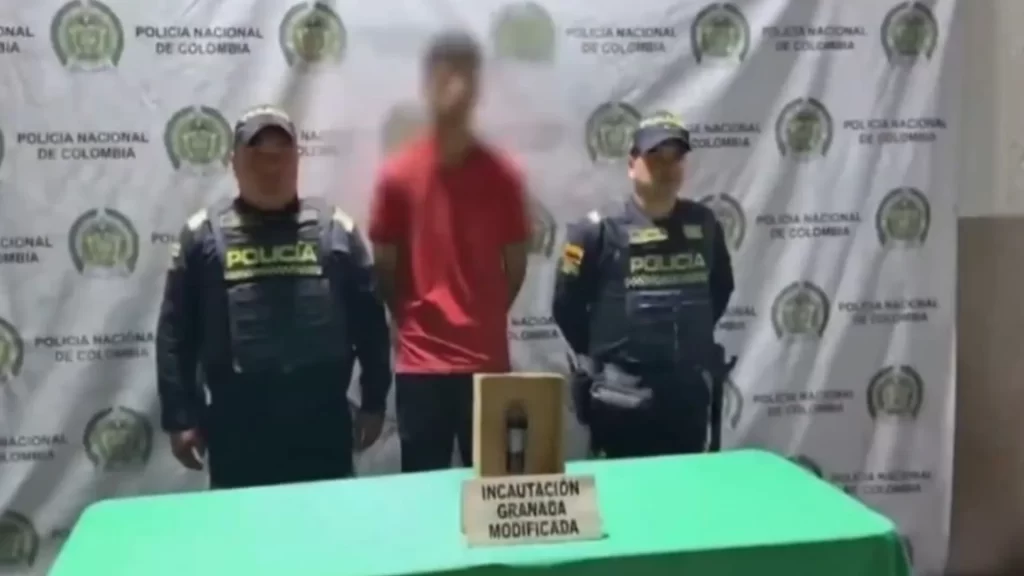 ¡Peligro en el centro de Bogotá! Menor de 16 años cayó con una granada modificada en Los Mártires