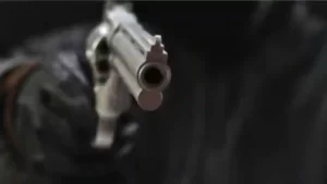 Adolescente disparó a compañera en colegio Bogotá