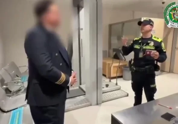 Cayó «falso piloto» extranjero en Bogotá: Iba para España cargado con cocaína