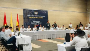 Empalme De la Espriella alerta por contratos del Estado