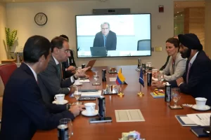 Gobierno entrante y FMI acuerdan ruta técnica para revisar las finanzas públicas de Colombia