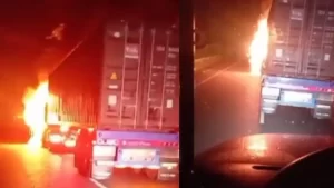 Incineraron tractomula en la vía Buenaventura