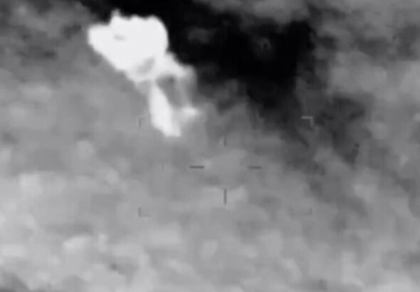 Juez ordenó suspender bombardeos en Arauca Juez ordenó suspender bombardeos en Arauca