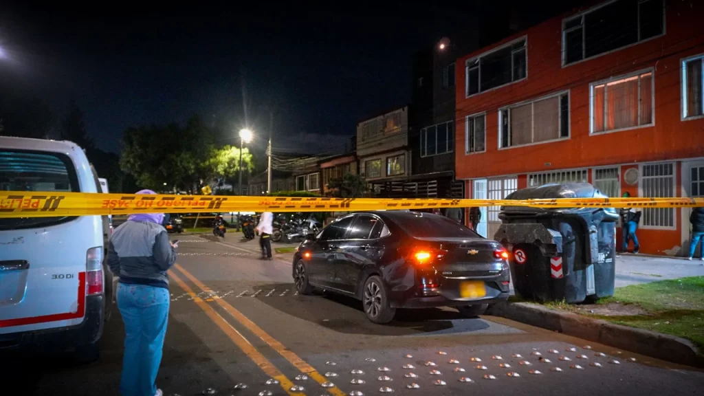 Sellan centro estético que operaba como clínica tras el fallecimiento de una mujer en Bogotá