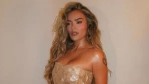 ¡Karol G destapa sus cartas! Estas serán las artistas que brillarán junto a ella en su tour mundial