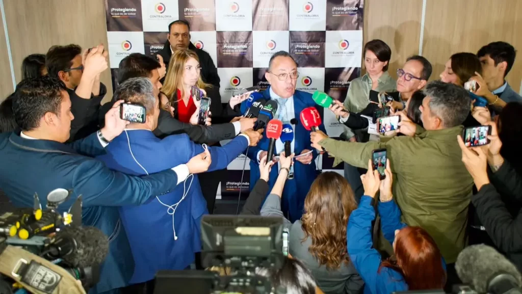 ¡Llamado a la sensatez! Contraloría reconoce a De La Espriella y frena en seco la tensión política